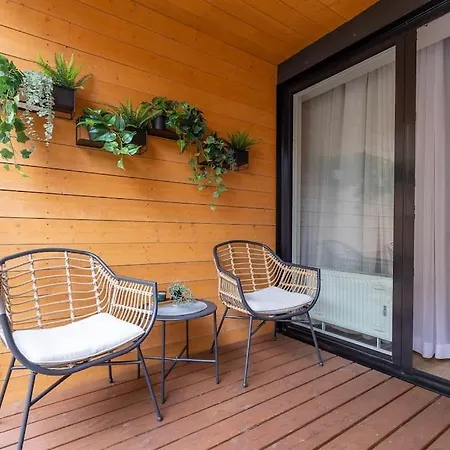 Armas Roduga Korter Kesklinnas * تالين